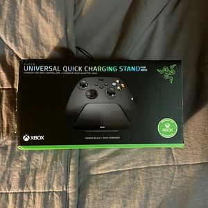 Universal quick charging stand for Xbox